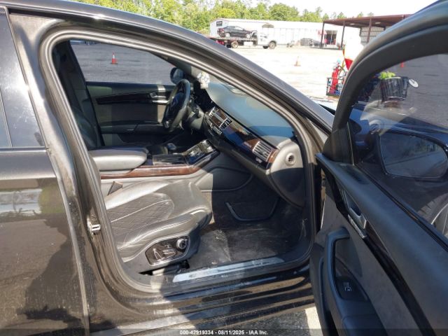 2017 AUDI A8 L WAU43AFD7HN014742 Photo 4