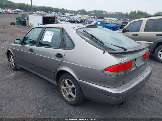 2001 SAAB 9-3 YS3DD55HX12038951 Photo 2