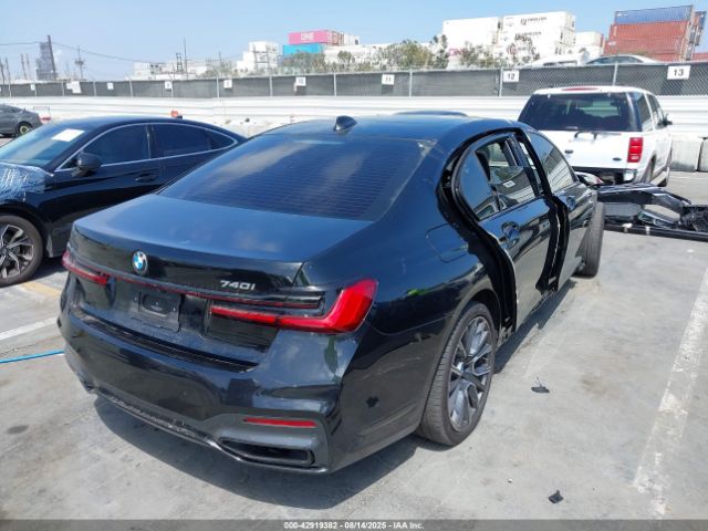 2021 BMW 740I WBA7T2C00MCG01135 Photo 3