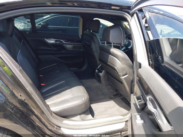 2021 BMW 740I WBA7T2C00MCG01135 Photo 7