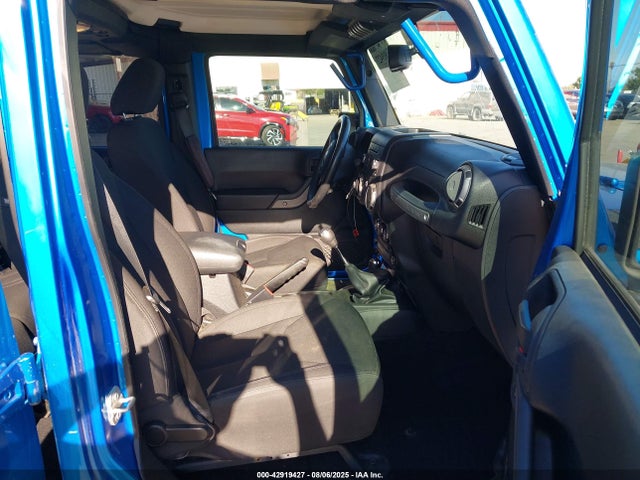 1C4HJWDG1GL237065 Jeep 2016