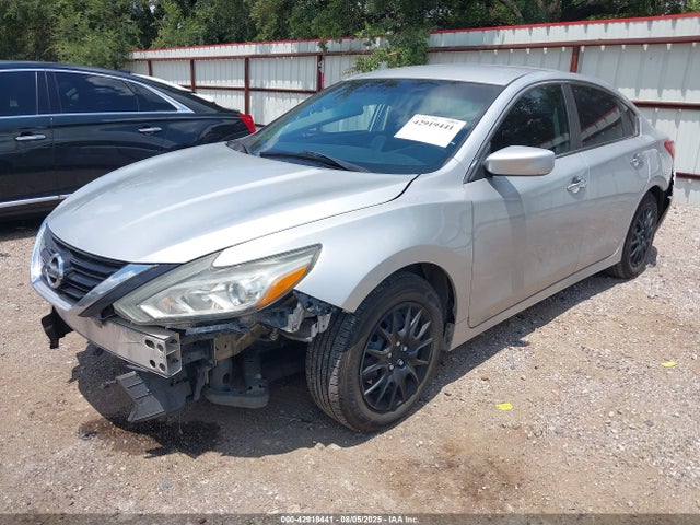 1N4AL3AP0HN317192 Nissan Altima