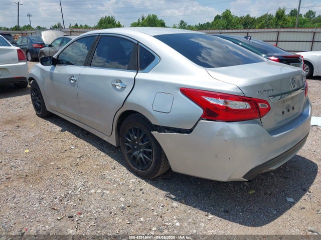 1N4AL3AP0HN317192 Nissan Altima