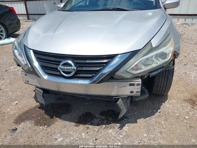 1N4AL3AP0HN317192 Nissan Altima