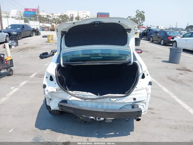 Toyota 2zr-fe 2018 5YFBURHE6JP784094 Image 17