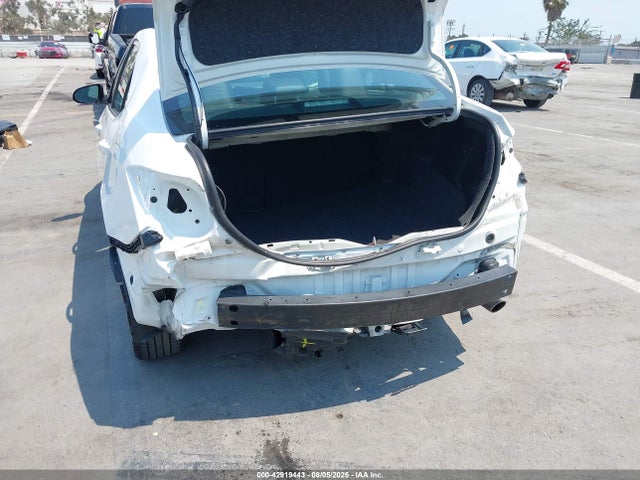Toyota 2zr-fe 2018 5YFBURHE6JP784094 Image 6