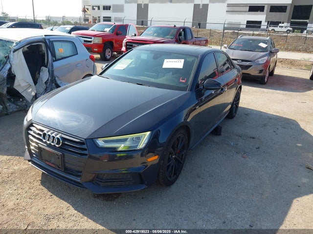 WAUENAF40JA129808 Audi A4