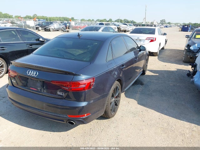 WAUENAF40JA129808 Audi A4