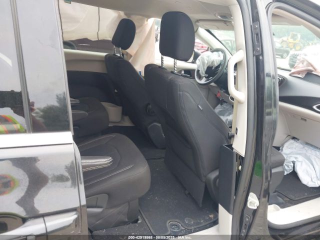 2022 CHRYSLER VOYAGER 2C4RC1CG6NR104728 Photo 7