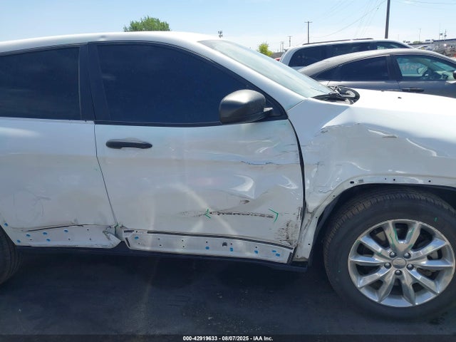 Jeep Cherokee 2016 1C4PJLAB4GW272474 Image 6