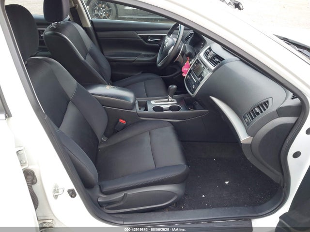 1N4AL3AP9HC257926 Nissan 2017