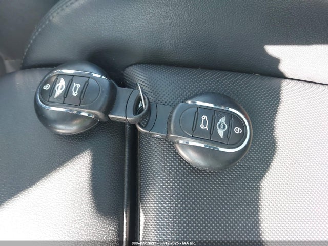 2016 MINI HARDTOP WMWXU1C57G2D08877 Photo 10