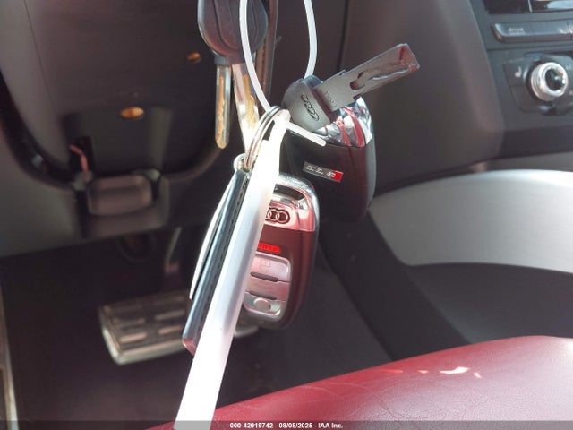 2016 AUDI SQ5 WA1CCAFP9GA130758 Photo 10