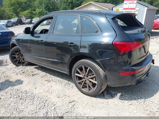2016 AUDI SQ5 WA1CCAFP9GA130758 Photo 2