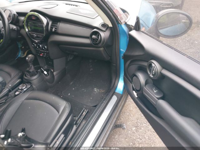 2017 MINI HARDTOP WMWXP5C33H3C64109 Photo 4