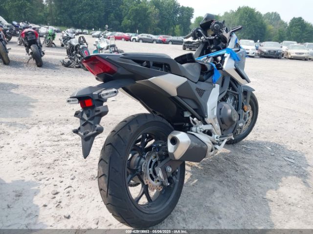 2023 HONDA NC750 JH2RH0917PK200584 Photo 3