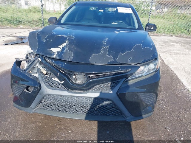 Продажа на аукционе авто 2018 Toyota Camry L/le/xle/se/xse, vin: JTNB11HK2J3016889, номер лота: 42920119