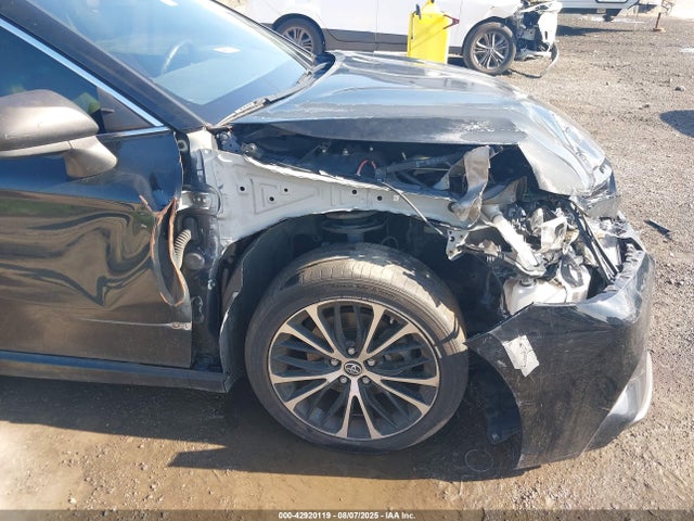 Продажа на аукционе авто 2018 Toyota Camry L/le/xle/se/xse, vin: JTNB11HK2J3016889, номер лота: 42920119