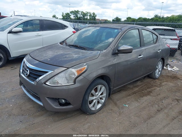 3N1CN7AP9GL819088 Nissan 2016