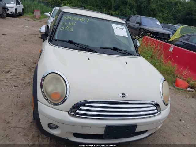 2009 MINI COOPER WMWMF33559TW73237 Photo 5