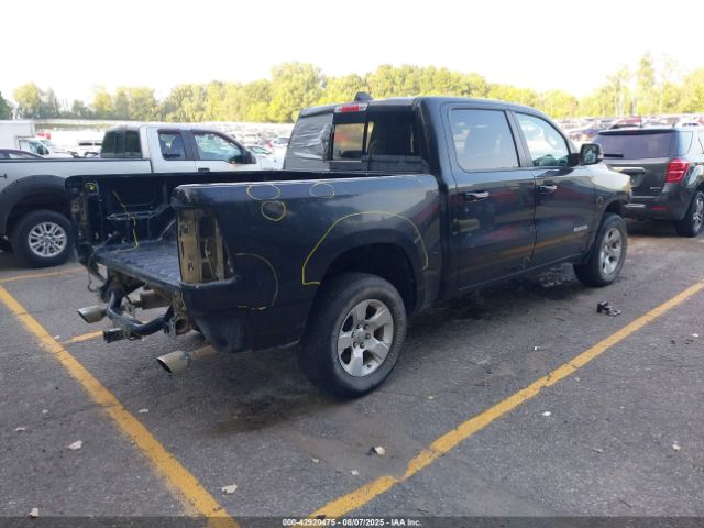 2019 RAM 1500 1C6SRFFT2KN628948 Photo 3