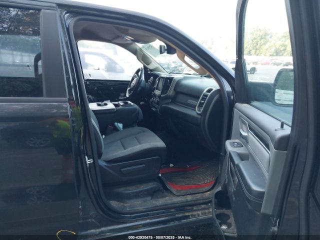 2019 RAM 1500 1C6SRFFT2KN628948 Photo 4