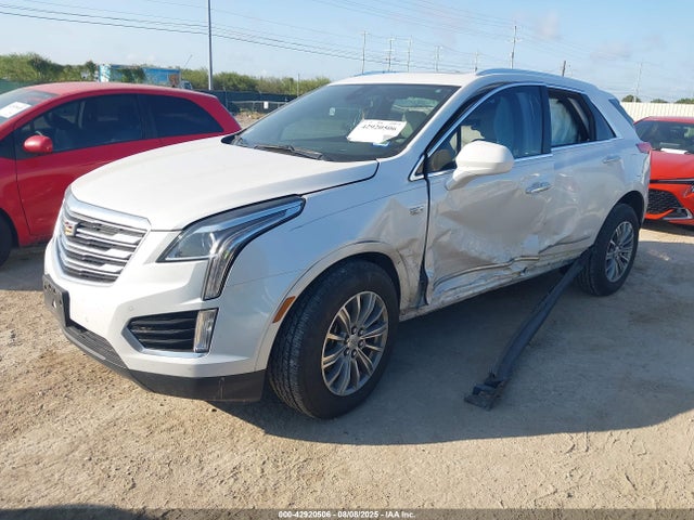 2017 CADILLAC XT5 1GYKNBRS4HZ325763 Photo 1