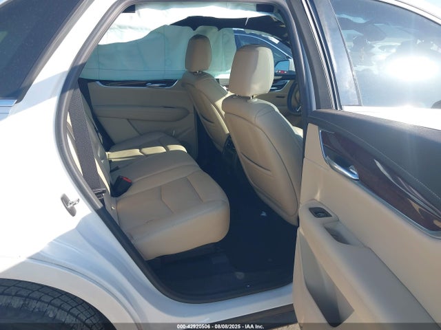 2017 CADILLAC XT5 1GYKNBRS4HZ325763 Photo 7