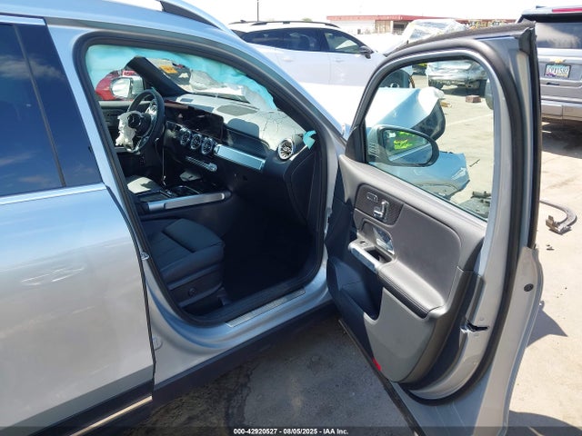 W1N4M4GB3SW426469 Mercedes-Benz m260