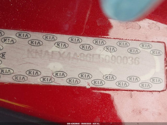 KIA 2014 2014 KNAFX4A86E5090036 Image 9