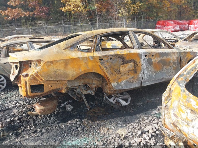 1HGCV1F30MA107640 Honda l15be