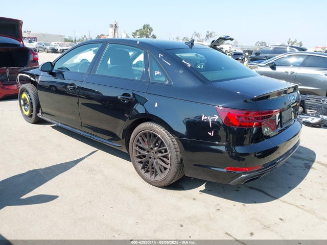 2019 AUDI A4 WAUENAF49KA005585 Photo 2