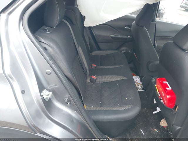 3N1CP5CU8KL552553 Nissan 2019