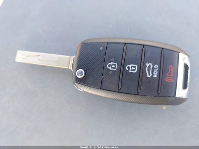 5XXGT4L31LG392203 KIA gdi