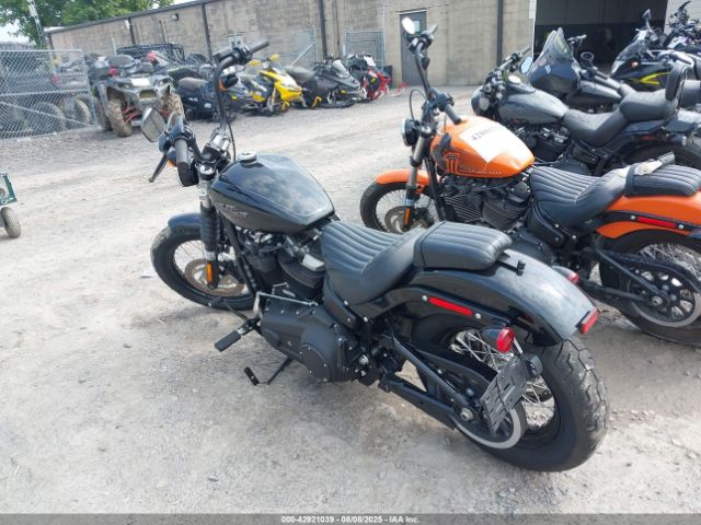 2019 HARLEY-DAVIDSON FXBB 1HD1YJJ29KB050727 Photo 2