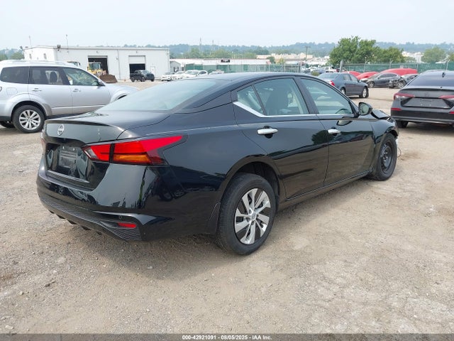 Nissan 2023 2023 1N4BL4BV3PN422041 Image 4