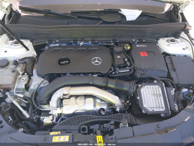 W1N4M4GB2RW380384 Mercedes-Benz m260