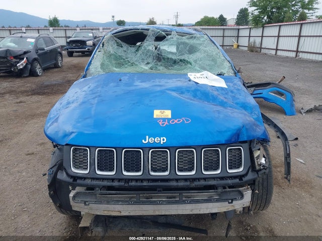 3C4NJDBBXJT403500 Jeep 2018