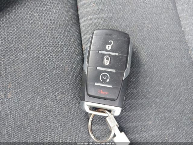 2023 RAM 1500 1C6SRFMT5PN599519 Photo 10