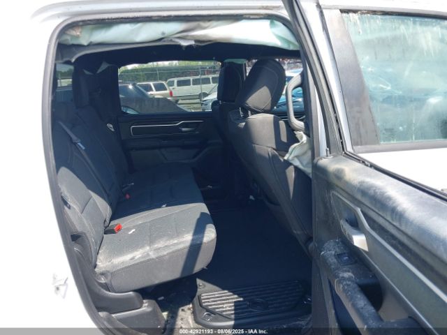 2023 RAM 1500 1C6SRFMT5PN599519 Photo 7