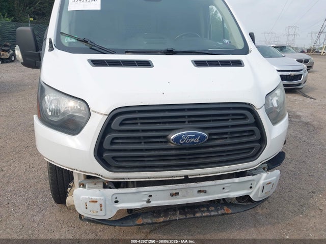 Ford Transit 2016 1FTYE1ZG1GKB07227 Image 10