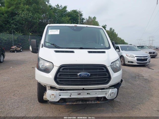 Ford Transit 2016 1FTYE1ZG1GKB07227 Image 13
