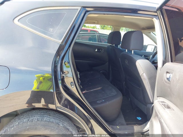 JN8AS5MT3FW652461 Nissan Rogue Select S