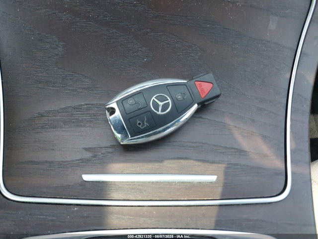 WDC0G4KB8JV080731 Mercedes-Benz m274