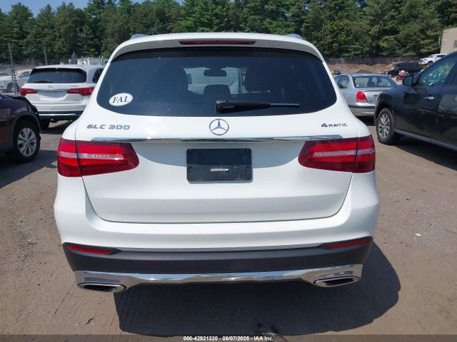 WDC0G4KB8JV080731 Mercedes-Benz m274
