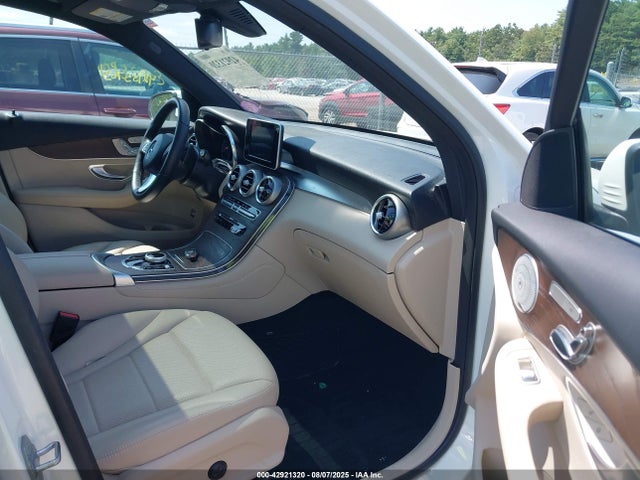 WDC0G4KB8JV080731 Mercedes-Benz m274