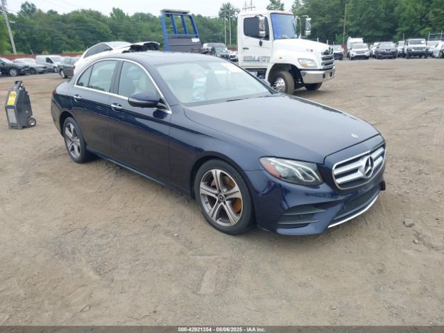 2019 MERCEDES-BENZ E 300 WDDZF4KB6KA509024