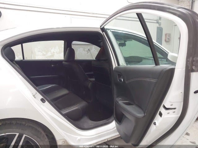 1HGCR2F53GA241770 Honda k24w1