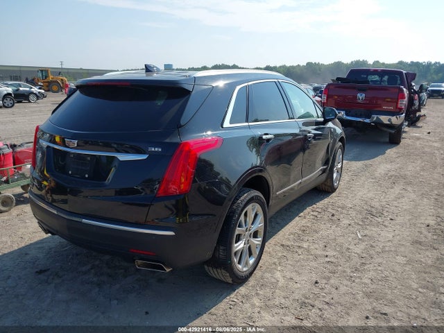 2018 CADILLAC XT5 1GYKNDRS7JZ205845 Photo 3