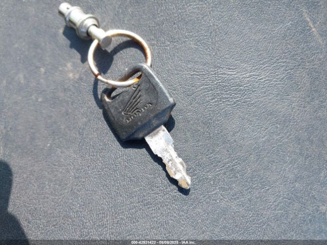 2004 HONDA VT750 JH2RC50354M001253 Photo 10